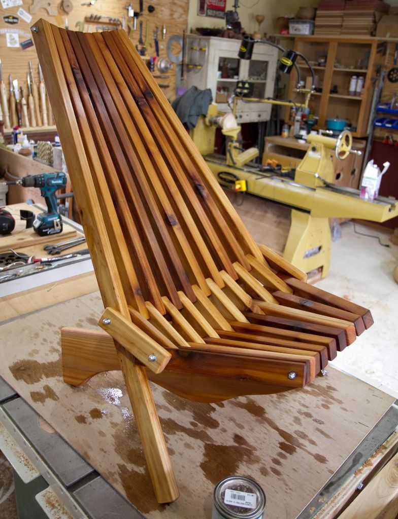 Learn How to Build a Cool Folding Cedar Chair! - grandgoldman.com