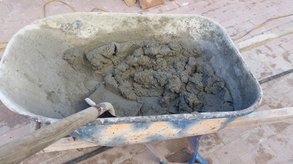 Learn the Easy Way to Install and Create New Paths by Placing Bricks! - grandgoldman.com