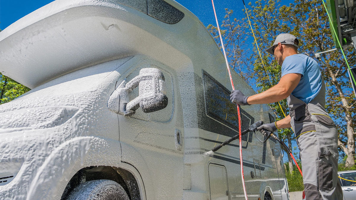 Best Camper Wash - Grand Goldman