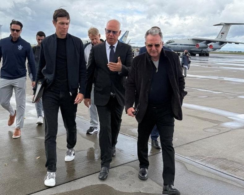 Witkoff and Kushner in Moscow to Revive Ukraine Peace Talks