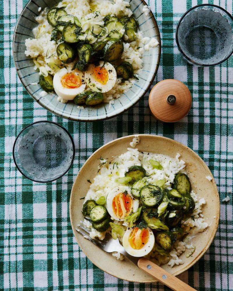Cucumber Rice with Fudgy Eggs: A Refreshing Weeknight Recipe