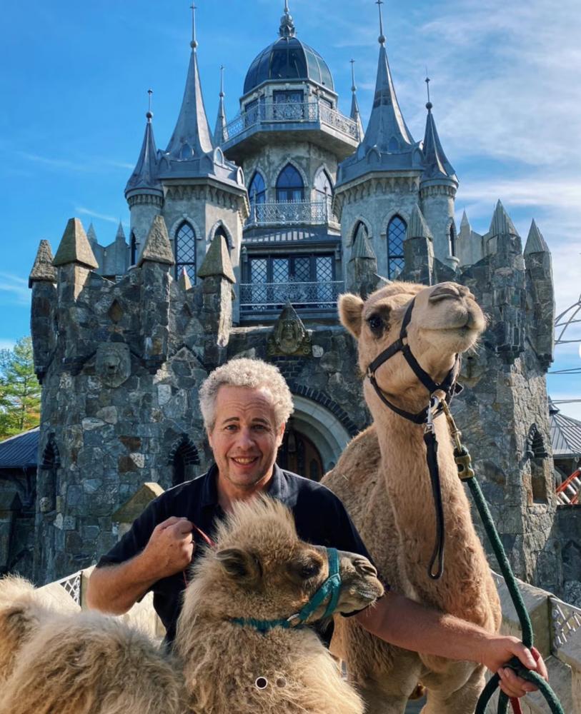 Mysterious Castle Party: What It Taught Jon Ronson About Masculinity