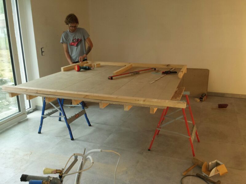 How to Make Your Own Concrete Island for Your Kitchen! - grandgoldman.com