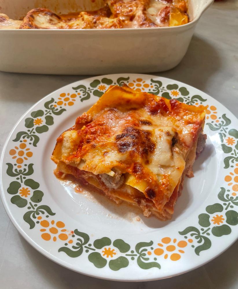 Lasagne with Three Cheeses, Tomato and Tiny Meatballs Recipe