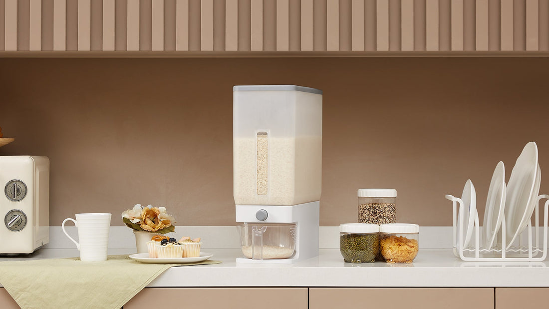 Lifewit Rice Dispenser and Storage Container Review - grandgoldman.com