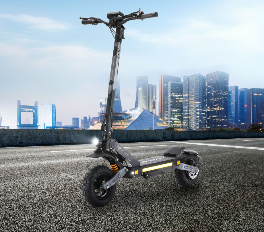 "Hit"... The BEST SELLER For "Big Men" who became a PRO. Stronger and safer with 1500W Motor, Hydraulic Brakes... At €579 Complete