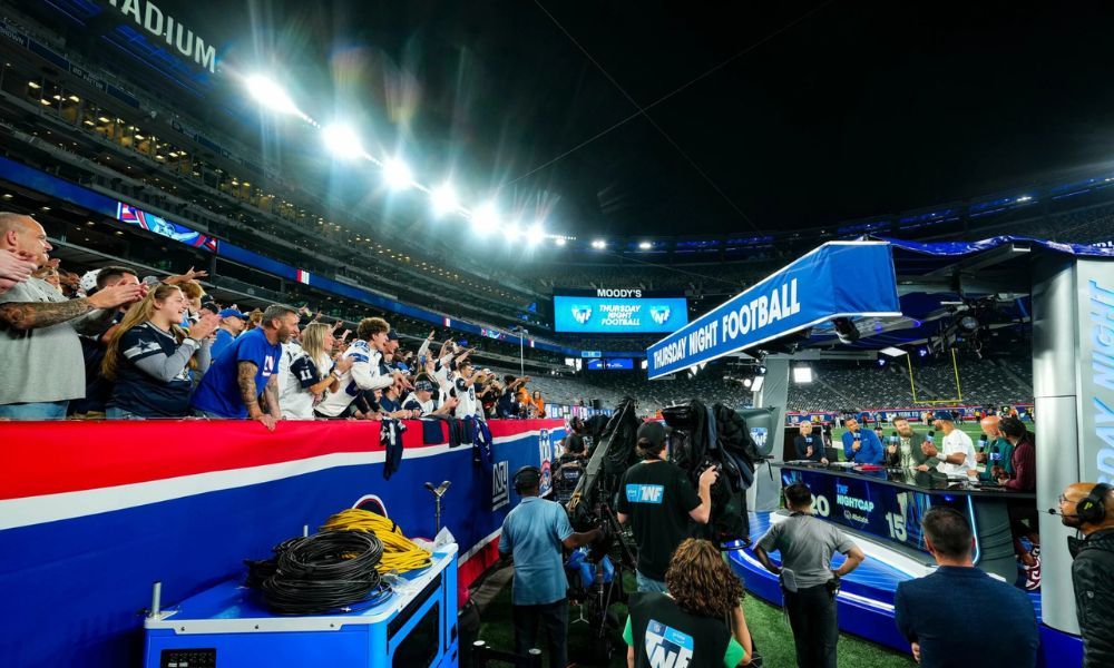 Global Sports Industry Grows With Media Investments - grandgoldman.com