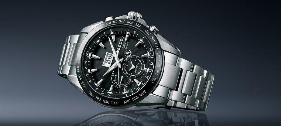 Astron GPS Solar 8X42, high performance and precision for a sporty and elegant watch - grandgoldman.com
