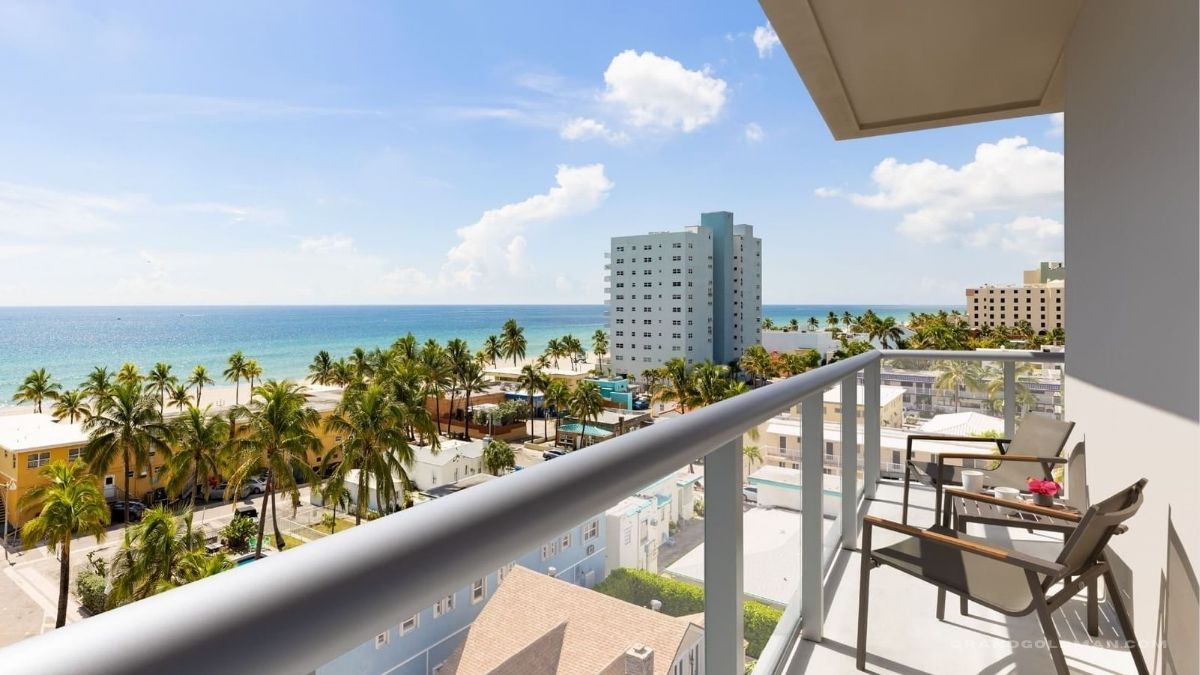 Best Beach Hotels in Hollywood - Grand Goldman