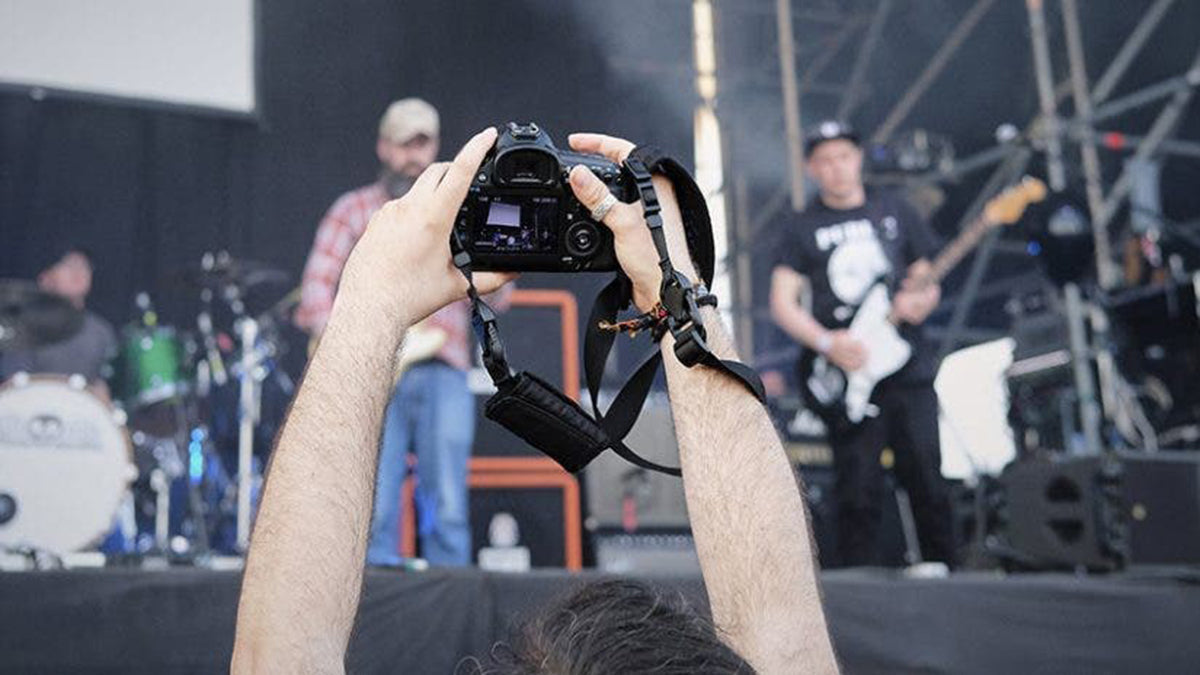 10 Best Cameras for Concert Photography (Reviews) – Grand Goldman
