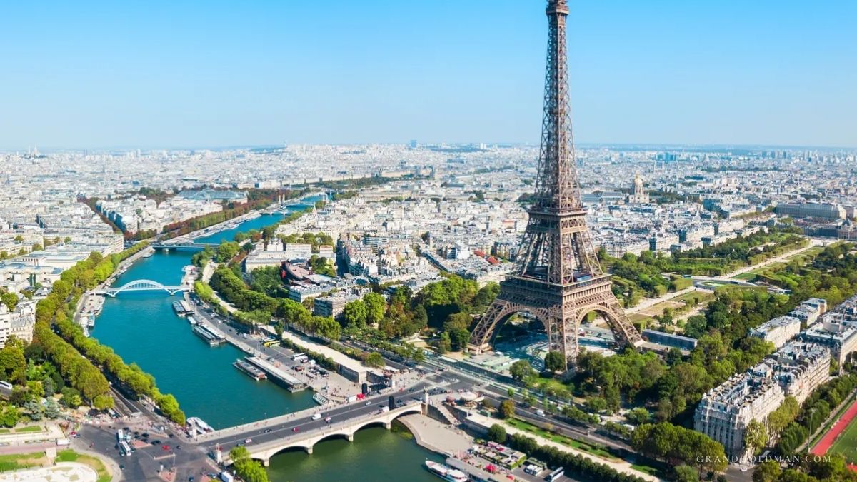 Best Free Places to See in Paris - Grand Goldman