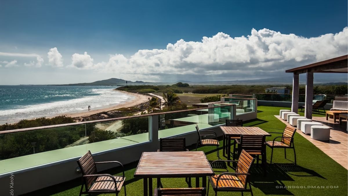 Best Luxury Hotels in the Galapagos Islands - Grand Goldman