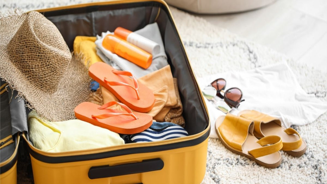 Best Travel Gifts Under $50 - Grand Goldman
