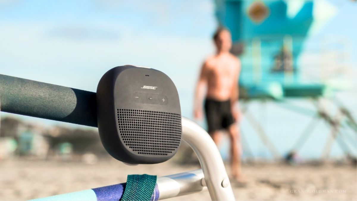 Bose SoundLink Micro Review - Grand Goldman