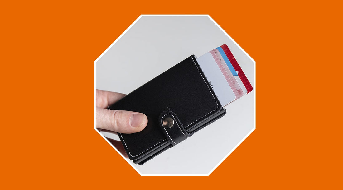 Safest wallets on the market to give as gifts at Christmas - grandgoldman.com