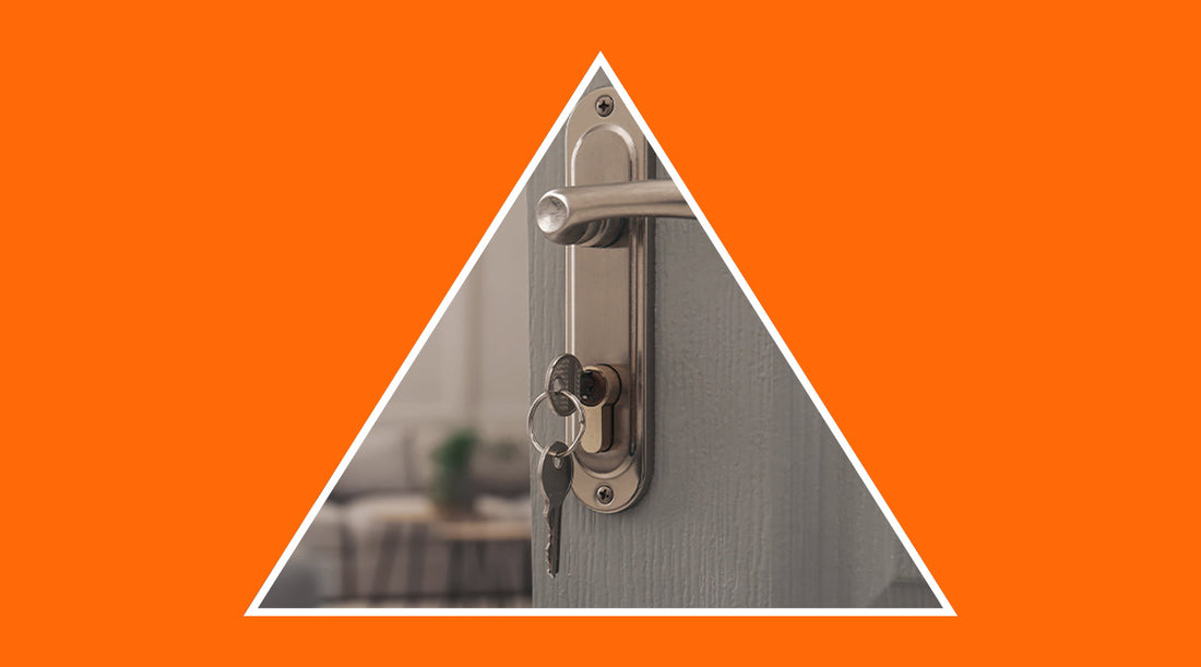 Leaving the keys in the lock: is it effective? - grandgoldman.com