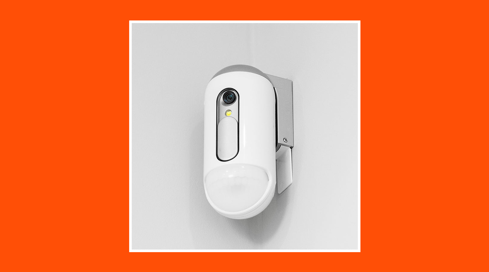 Motion detector with camera: is it worth the extra? - grandgoldman.com