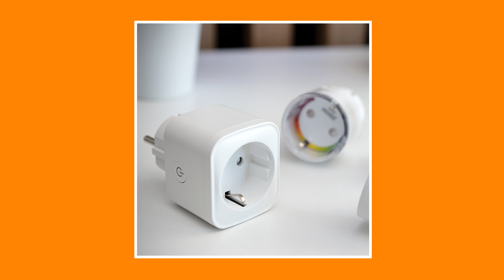 Smart plug with deterrent effect: why you should use it - grandgoldman.com