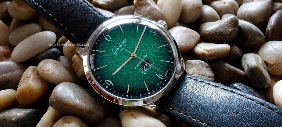 Glashütte Original Sixties Panorama Date - grandgoldman.com