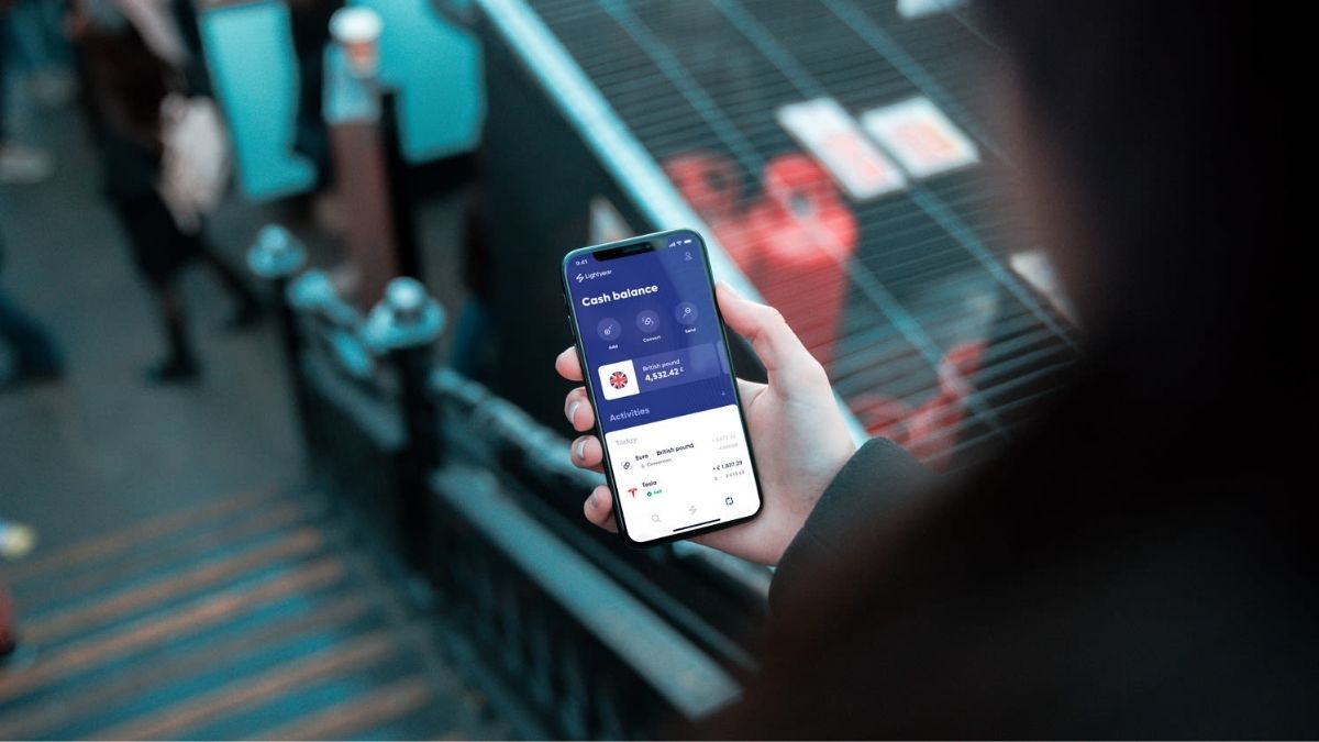 How to Make $1000 a Month by Investing - Grand Goldman