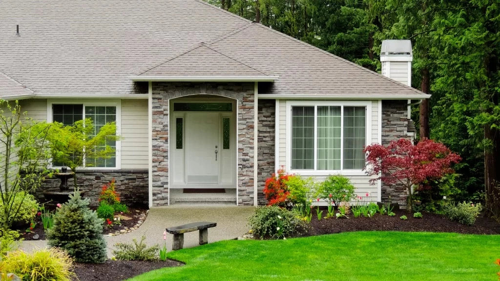 30 Outdoor Front Patio Ideas - grandgoldman.com