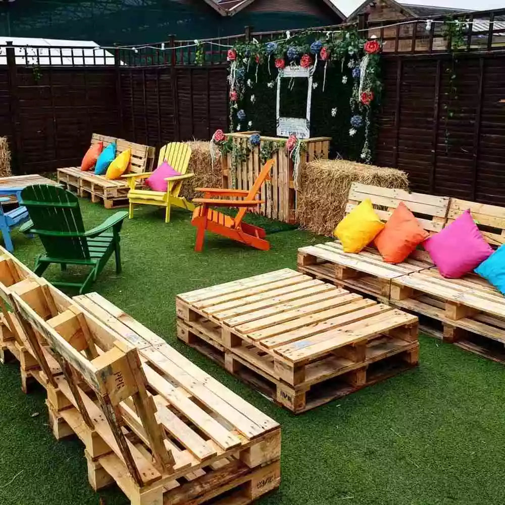 Minimalist Pallet Sofa Ideas - grandgoldman.com