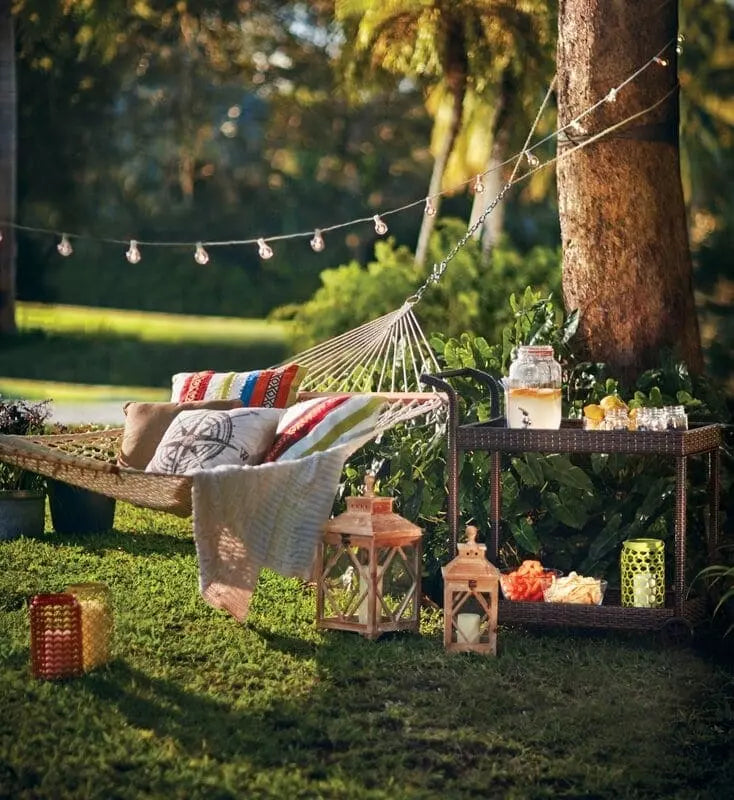 How to Have Backyard Entertainment - grandgoldman.com