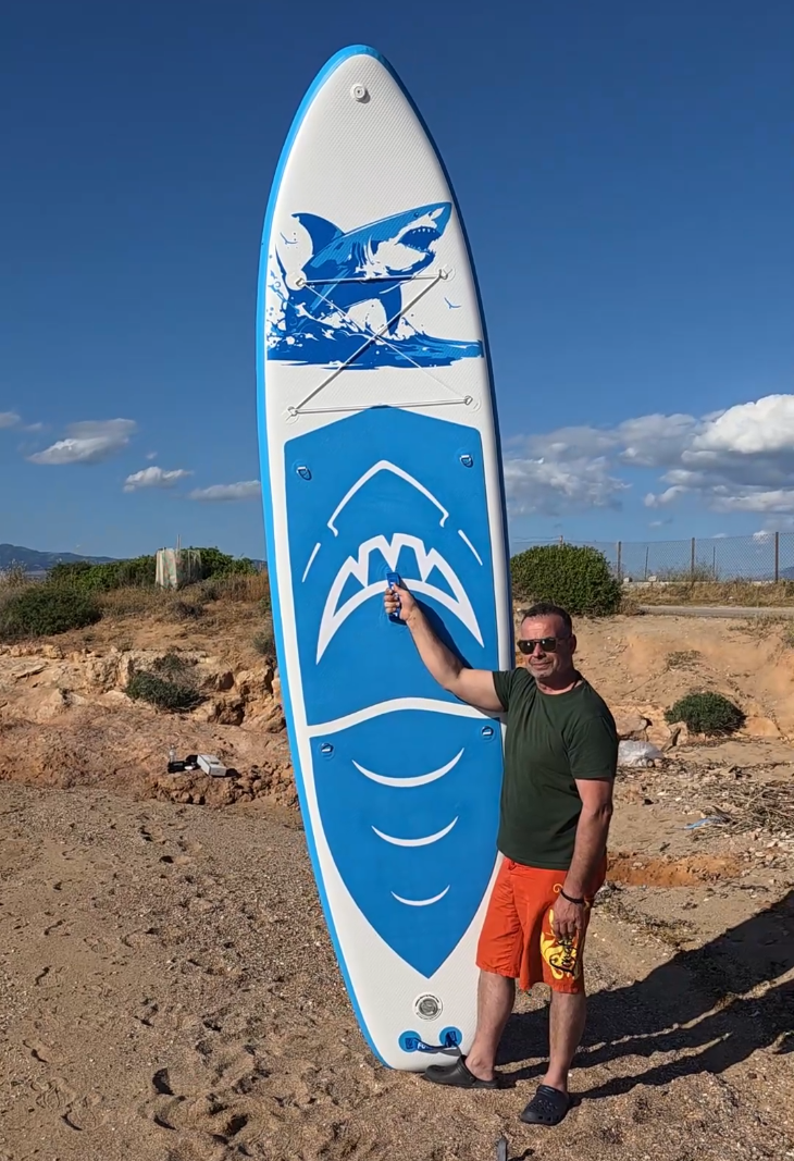 The Most FULL & "FLASHED" Brand with SEAT and 2 SUP Paddle (Stand Up Paddle). It is "Big" with 3.5m length & 180+ Kilos Load... YOUR "Soil"... At €158 SET (Video)