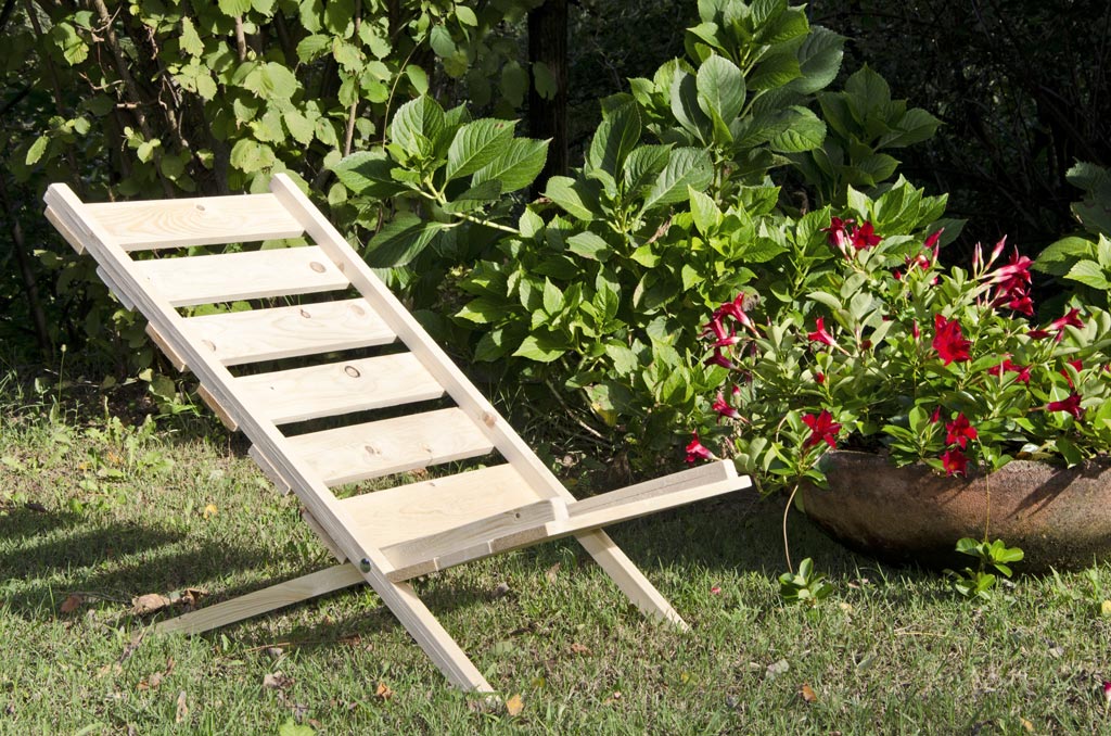 DIY Pallet Chair | Build Your Own with Reclaimed Wood