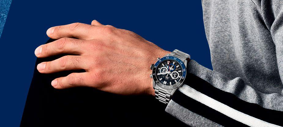 The TAG Heuer Carrera Chronograph GMT, the first chronograph equipped with the GMT function - grandgoldman.com