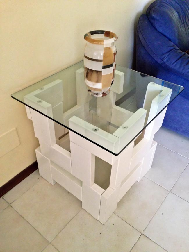 DIY Design Coffee Table: Build a Stunning Glass-Top Centerpiece