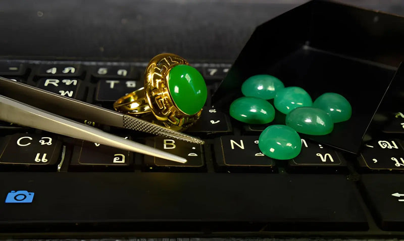 Why Does Jade Come in Different Colors? The Science Behind the Stone