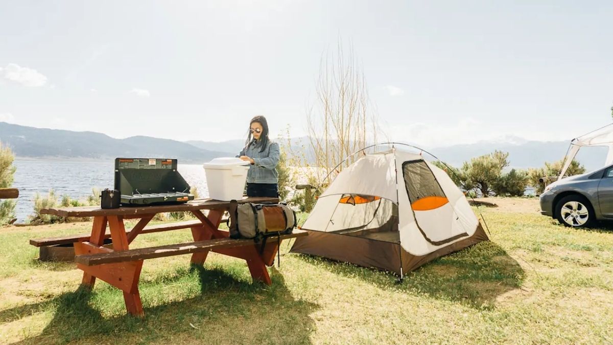 Why is camping illegal in the states - Grand Goldman