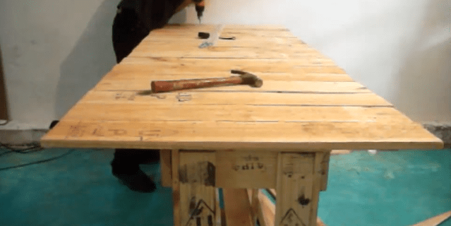 How to make your dining bar with pallets - grandgoldman.com