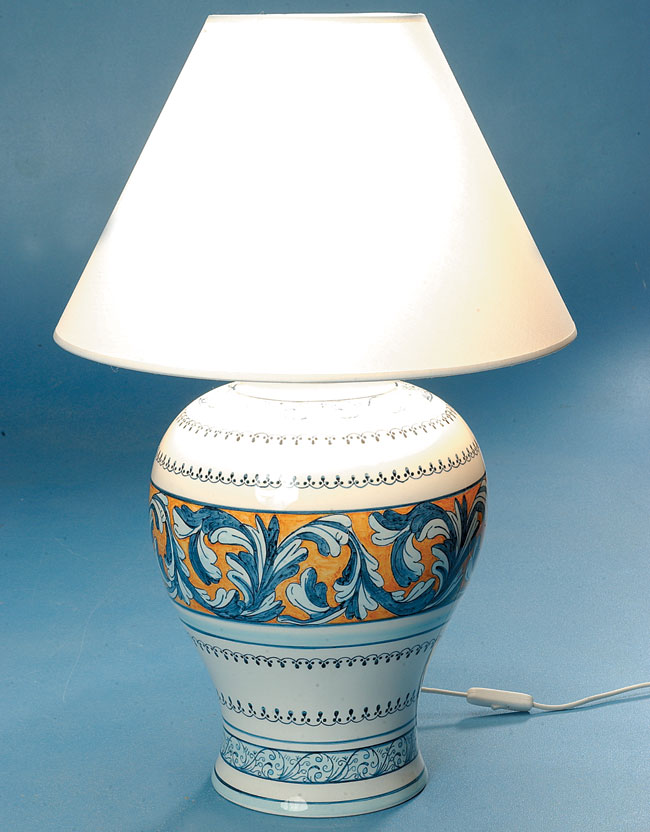 DIY Porcelain Lamp Shade: Upcycle a Vase into a Stunning Lamp