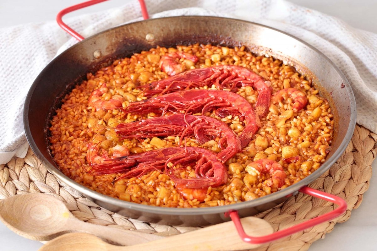 Arroz con Carabineros: Luxurious Valencian Seafood Rice