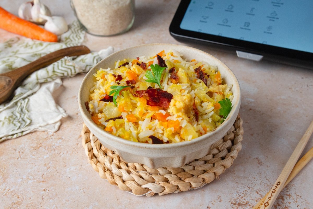 Arroz Nelba Recipe: Spanish Rice with Bacon and Egg
