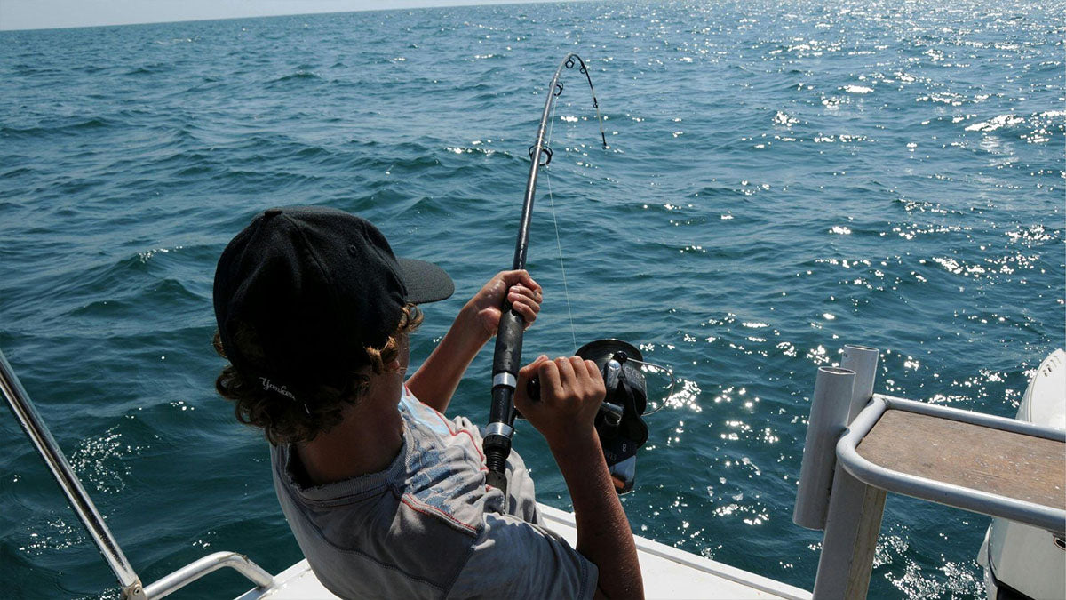 10 Best Starter Fishing Rods (Reviews) – Grand Goldman