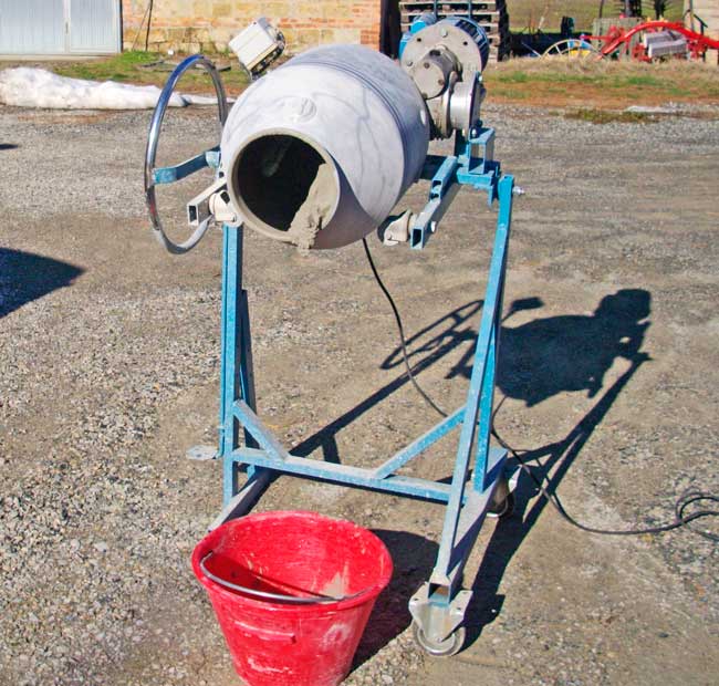 DIY Concrete Mixer for €15: Build Your Own with Scrap Parts