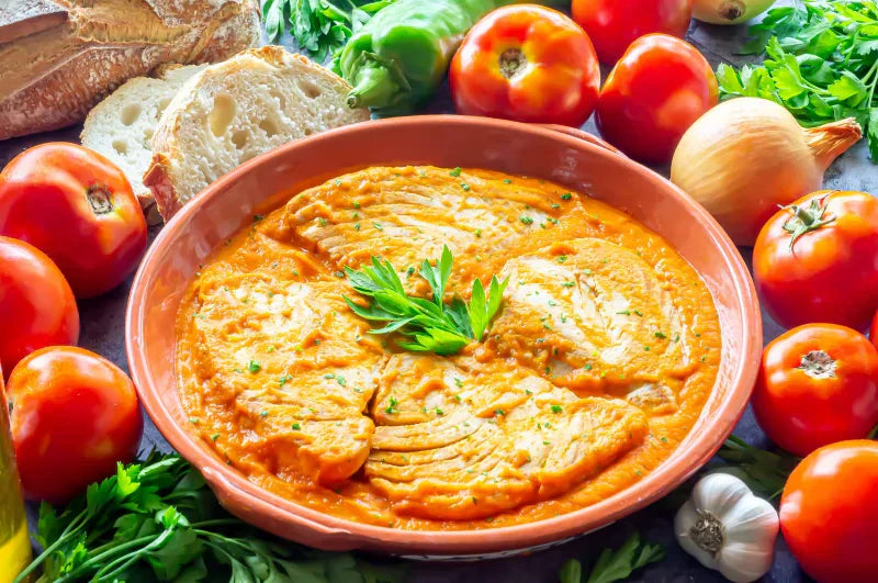 Basque Tuna with Tomato Recipe (Easy Spanish Classic) - grandgoldman.com