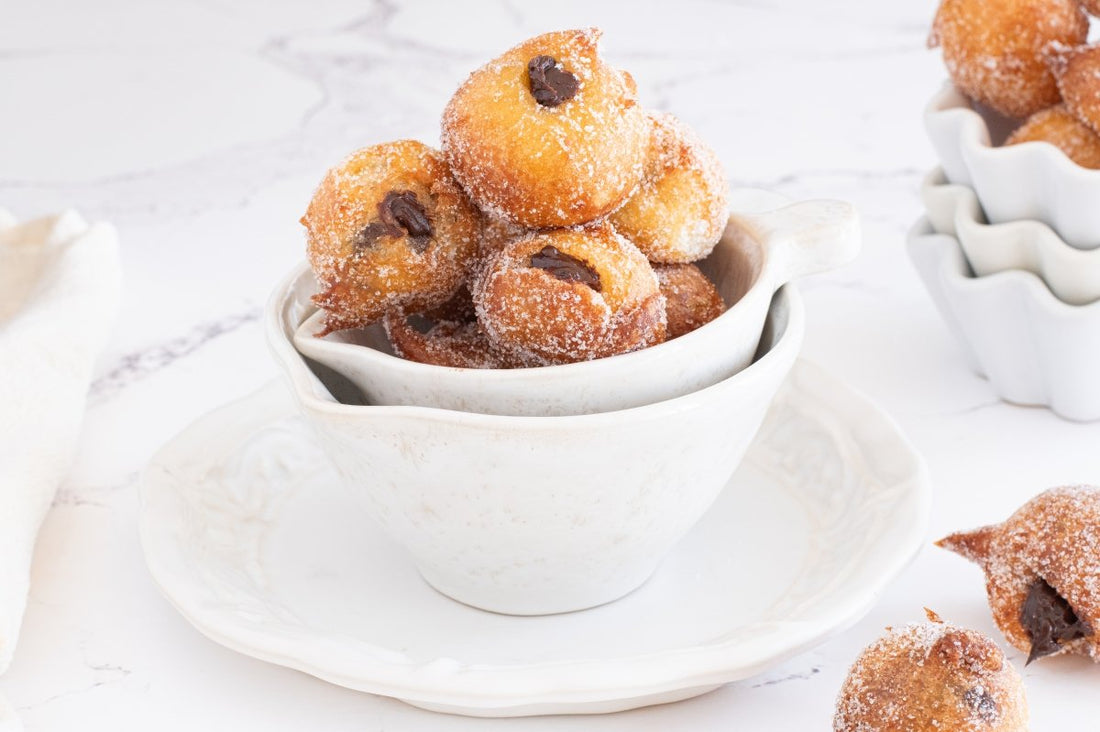 Chocolate Buñuelos: Crispy Cream-Filled Mexican Treat
56