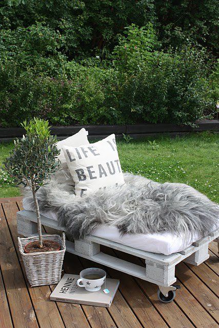 10 different ways you can reuse pallets - grandgoldman.com