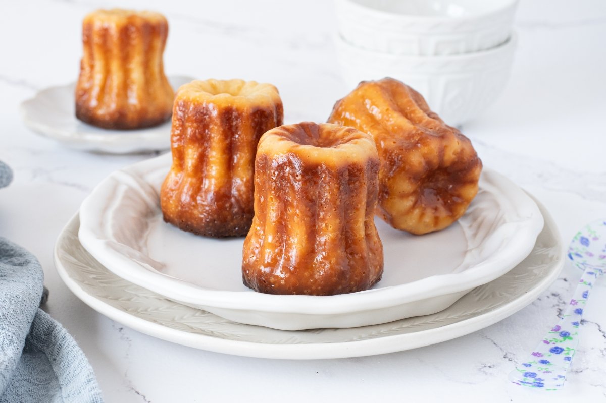 Cannelés Recipe: Classic French Custard Pastry Delight