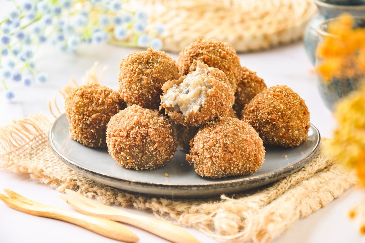 Vegan Mushroom Croquettes Recipe: Spanish Tapa Classic