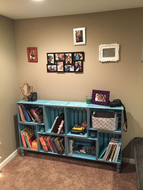 Learn how to make a shelf with fruit crates - grandgoldman.com