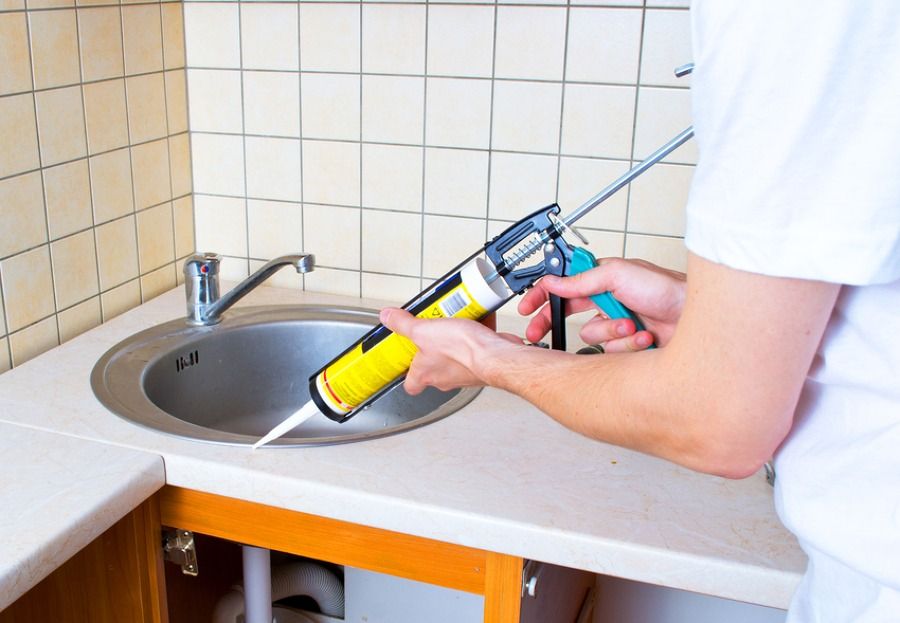 Learn what types of sealants to use depending on the job - grandgoldman.com