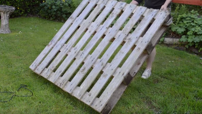 Learn how to reuse pallets into something useful for your garden - grandgoldman.com