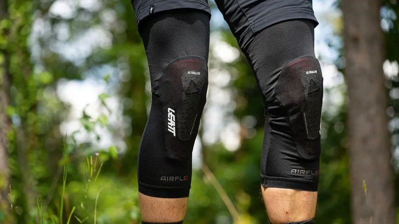 Best Climbing Knee Pads - Grand Goldman