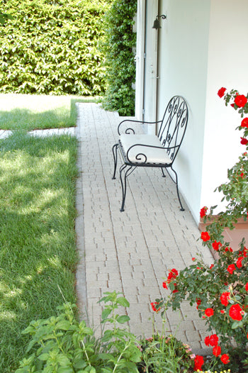 How to Lay Interlocking Pavers for a DIY Walkway