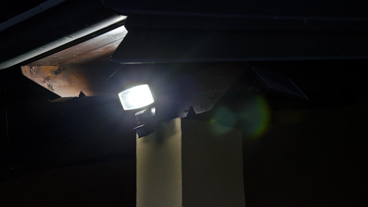 How to Install a Solar Spotlight Kit: A Simple DIY Guide